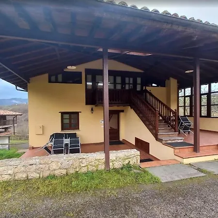 Landhaus La Casona De Sovina *