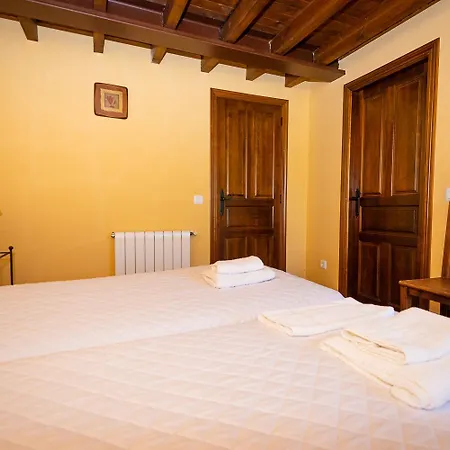 La Casona De Sovina Landhaus Piloña