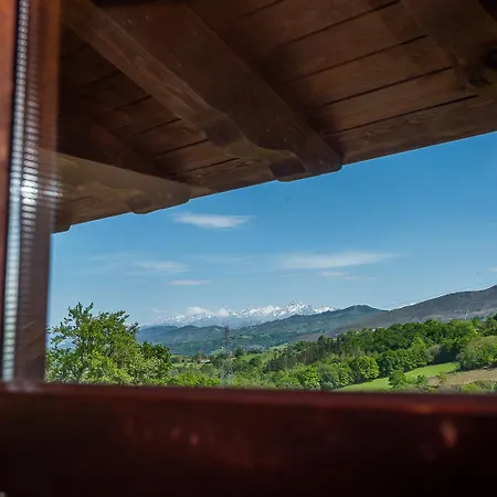 Летний дом La Casona De Sovina